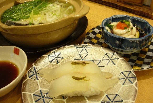 Kaiten-zushi – Hakodate Marukatsu Suisan