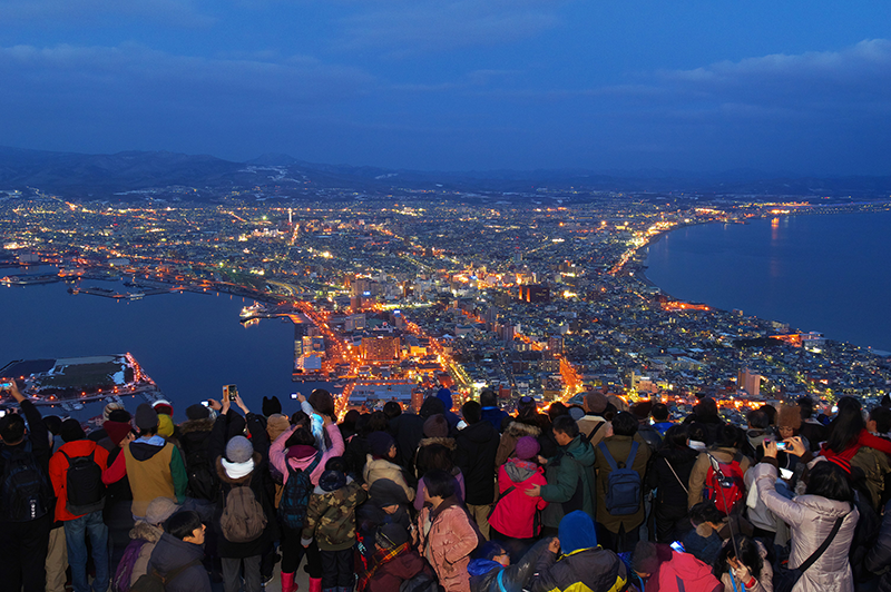 Come and enjoy charming Hakodate!