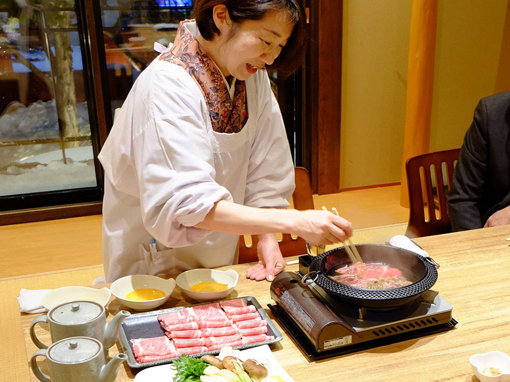 Sukiyaki Shabu-Shabu Gyube