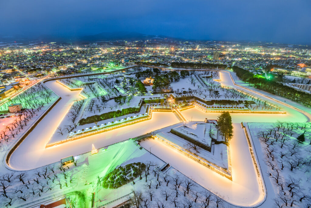 งานประดับไฟป้อมปราการรูปดาว (Goryo Hoshi no Yume Illumination)